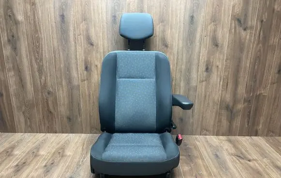 Renault Master III Front passenger seat 870001187R 873515762R