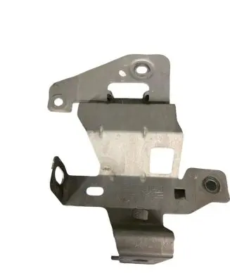 Mercedes-Benz S W223 Front bumper mounting bracket A2235240401 2235240401