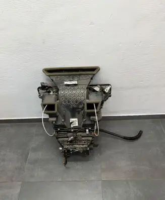 Renault Trafic III (X82) Interior heater climate box assembly 272700324R