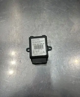 Ford Mondeo MK IV Light module LCM 7S7113K031BJ Y9S00J8QW 13K031B0