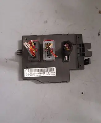 Renault Trafic II (X83) Comfort/convenience module P8200409680C