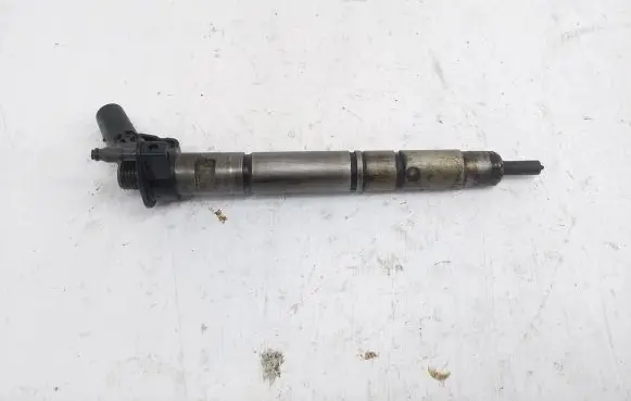 Audi Q7 4L Fuel injector 059130277EJ 0445117076 04451170761121