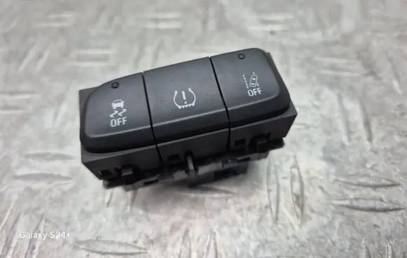 Opel Crossland X Traction control (ASR) switch YP00032777 03548010101 035480101