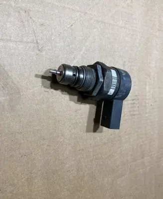 Fuel pressure sensor