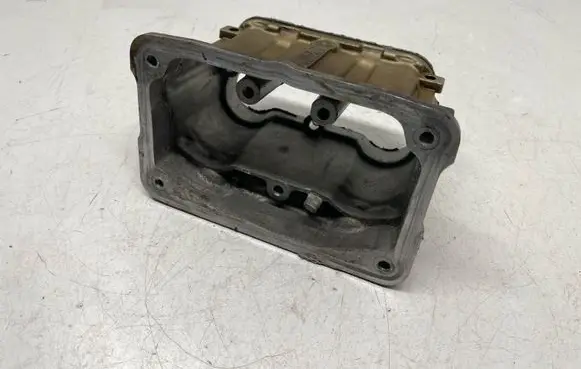 BMW X5 E70 other engine part 7570028