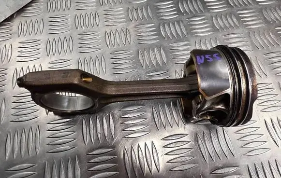 BMW 3 F30 F35 F31 Piston with connecting rod 7624408 7645958