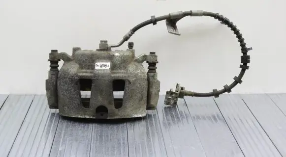 Chrysler Pacifica Front brake caliper 519ACA5ZV6 1738880