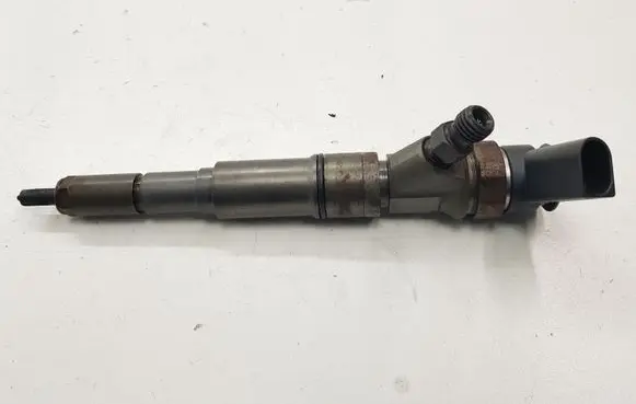 BMW 5 E60 E61 Fuel injector 7794435 0445110209
