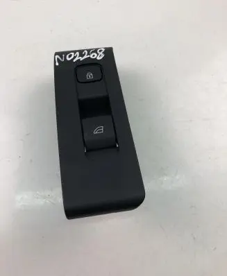 Volvo XC40 Electric window control switch 31456060