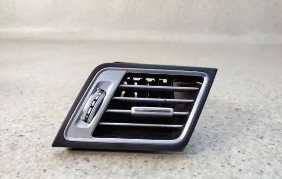 Mercedes-Benz E A207 Dashboard side air vent grill/cover trim A2078300200