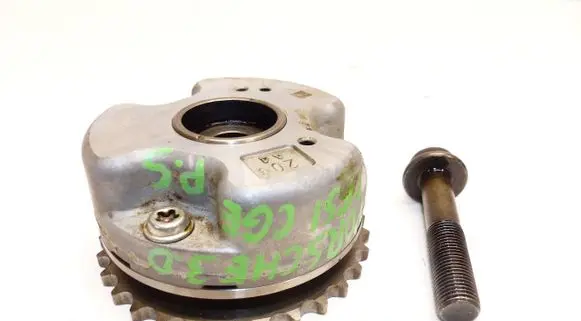 Porsche Cayenne (92A) Camshaft vanos timing valve 06E109083Q