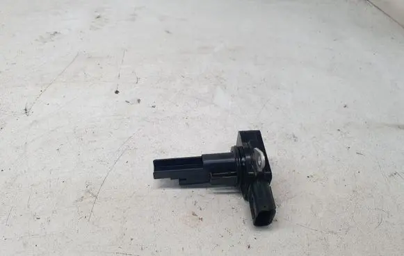 Toyota Yaris Air pressure sensor 222040V020