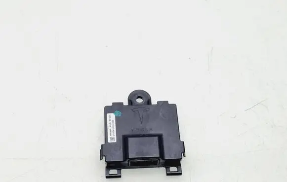 Tesla Model S Sensor 106965100B