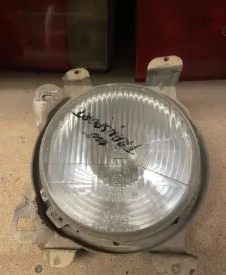 Volkswagen Transporter - Caravelle T3 Headlight/headlamp 306115367