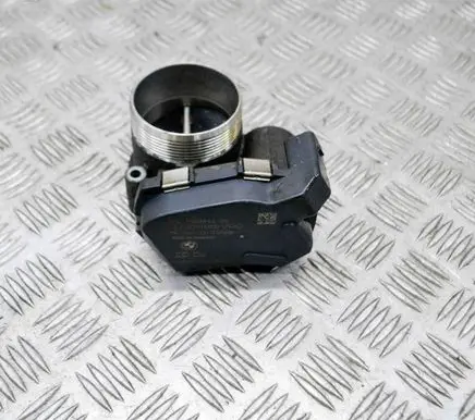 BMW 5 F10 F11 Throttle valve A2C83914800 7555944