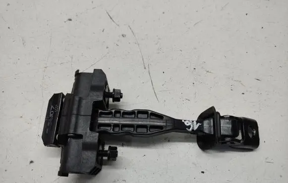 BMW 3 G20 G21 Front door check strap stopper 7432184