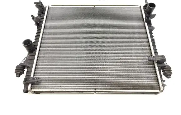 Jaguar XK - XKR Coolant radiator C2P25696