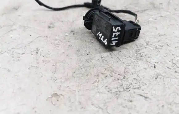 BMW 5 F10 F11 Air quality sensor 745789