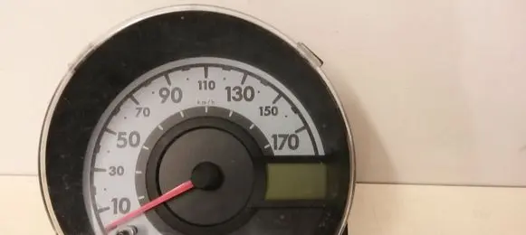 Toyota Aygo AB10 Speedometer (instrument cluster) 838000H010C 838000H010 562940U