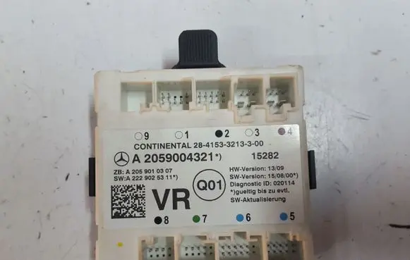 Mercedes-Benz C W205 Door control unit/module A2059004321