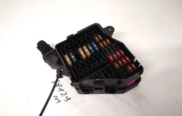 Audi A6 S6 C6 4F Fuse box set