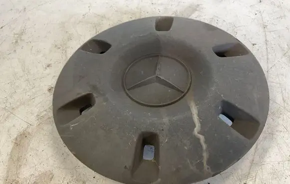 Mercedes-Benz Sprinter W907 W910 Original wheel cap A9064010025