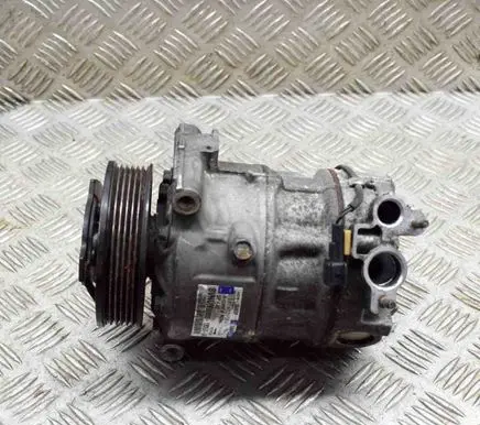 Jaguar XF X250 Air conditioning (A/C) compressor (pump) DW8319D629AA