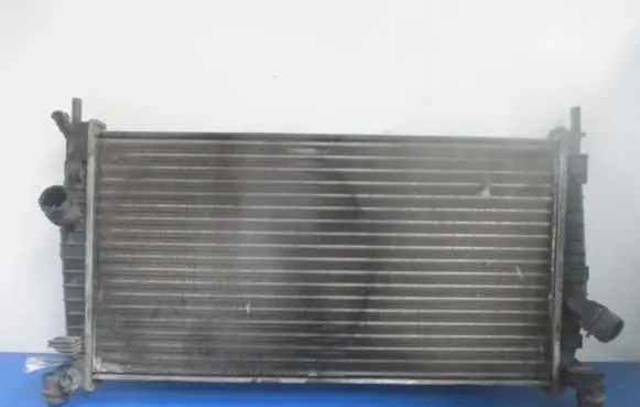 Ford Focus C-MAX Coolant radiator