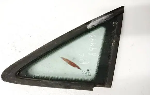 Volkswagen Touran I Front triangle window/glass 43r00048 as2
