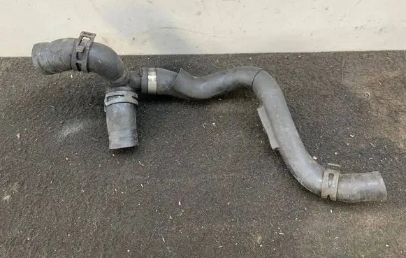 Skoda Superb B6 (3T) Coolant pipe/hose 1K0122058P