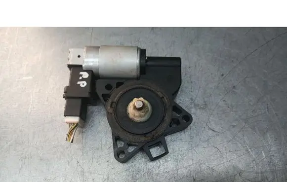Mazda 3 I Front door window regulator motor