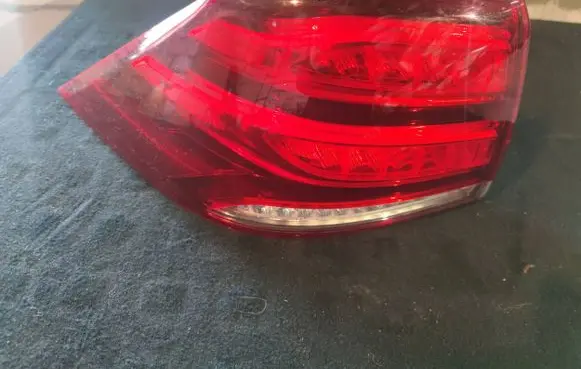Mercedes-Benz GLE (W166 - C292) Rear/tail lights A1669065701 00183971 YAP2667417