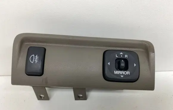 Lexus LS 400 Fog light switch 