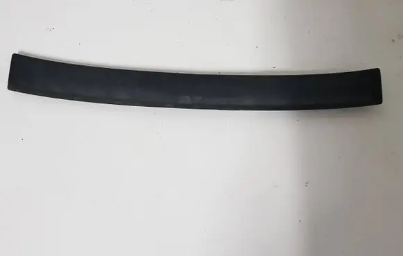 Audi A5 8T 8F Radiator trim 8T0807217A