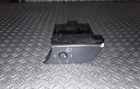 Audi A4 S4 B6 8E 8H Headlight level height control switch 8E1919094