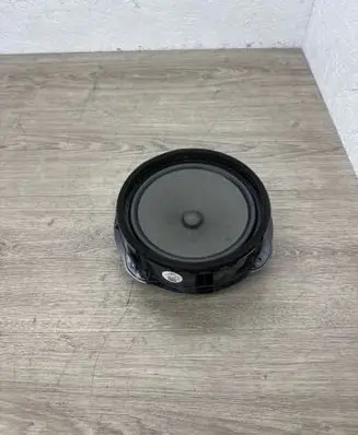 Audi A3 S3 8V Front door speaker 8V0035415C