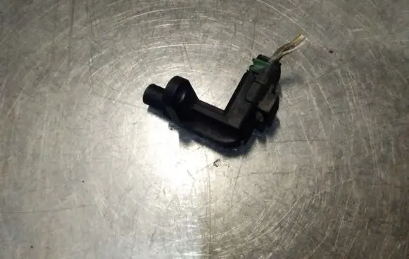 Peugeot 207 Camshaft position sensor V7570198001