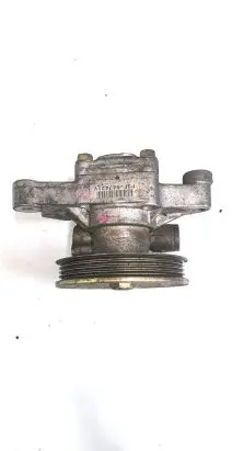 Honda CR-V Power steering pump