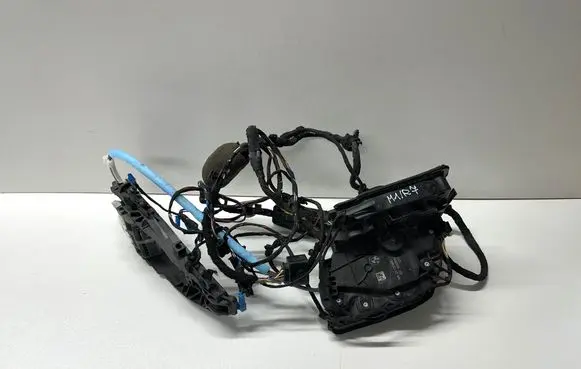 BMW X3 G01 Front door lock 51219492094