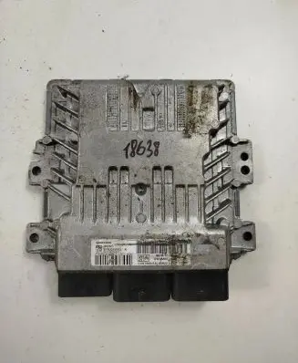 Peugeot 5008 Engine control unit/module 967671080 S180075002K