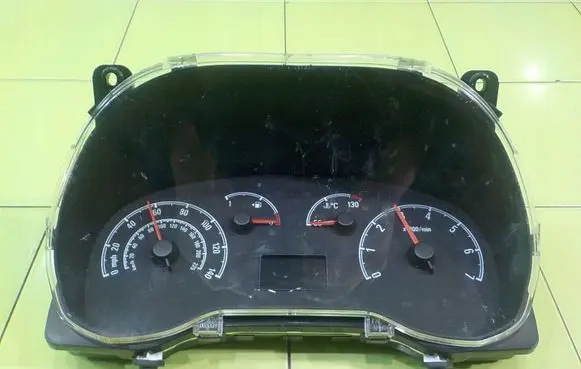 Opel Combo D Speedometer (instrument cluster) 51952287