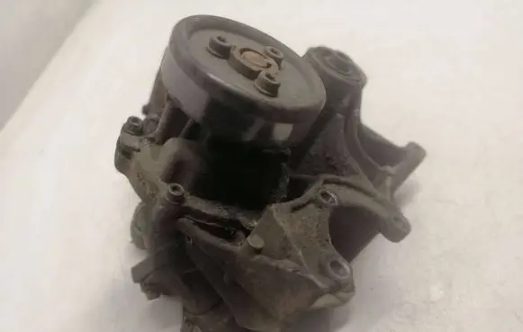 Generator/alternator bracket