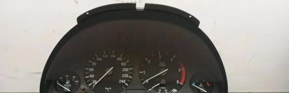 BMW 5 E39 Speedometer (instrument cluster) 62116914913 110008735135