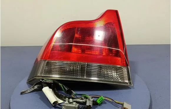 Volvo S60 Rear/tail lights 8664079