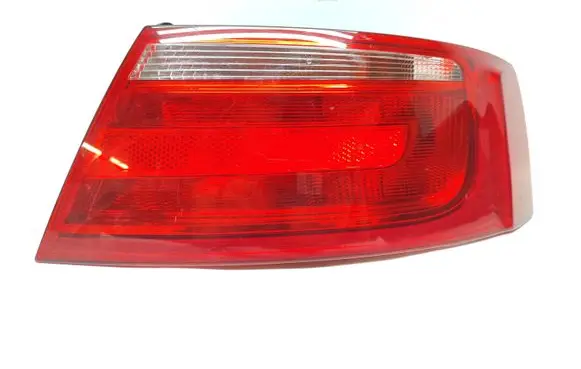 Audi A5 8T 8F Rear/tail lights 8T0945096