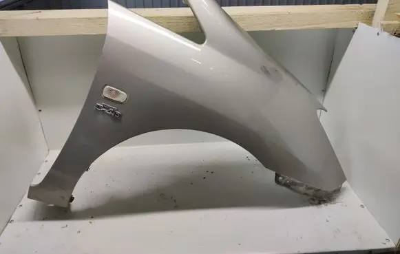 Toyota Corolla E120 E130 Fender