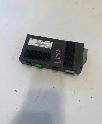 Volvo V70 Light module LCM 30716987 100845 9273212158