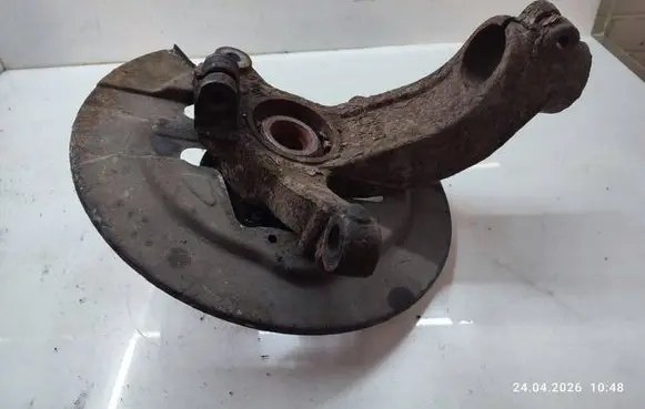 Volvo XC60 Front wheel hub 