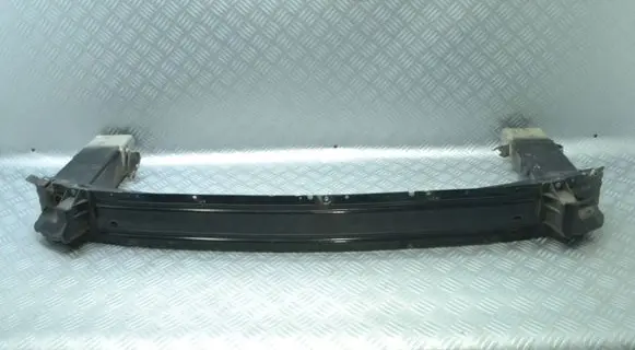 Opel Zafira C Front bumper support beam 
