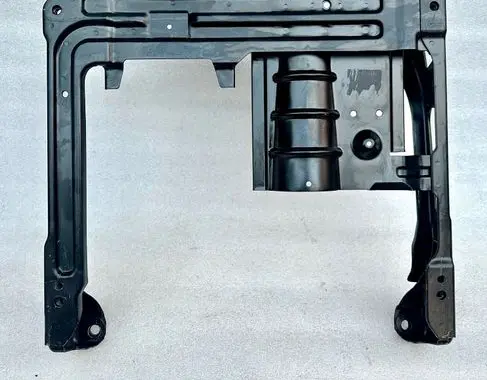 Volkswagen Touareg I Front passenger seat console base 